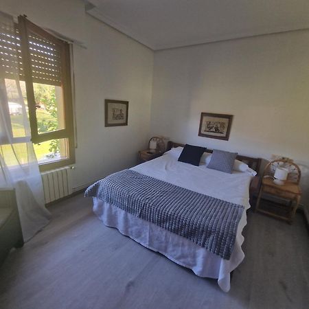 Hostal Lizuniaga Bera  Eksteriør billede