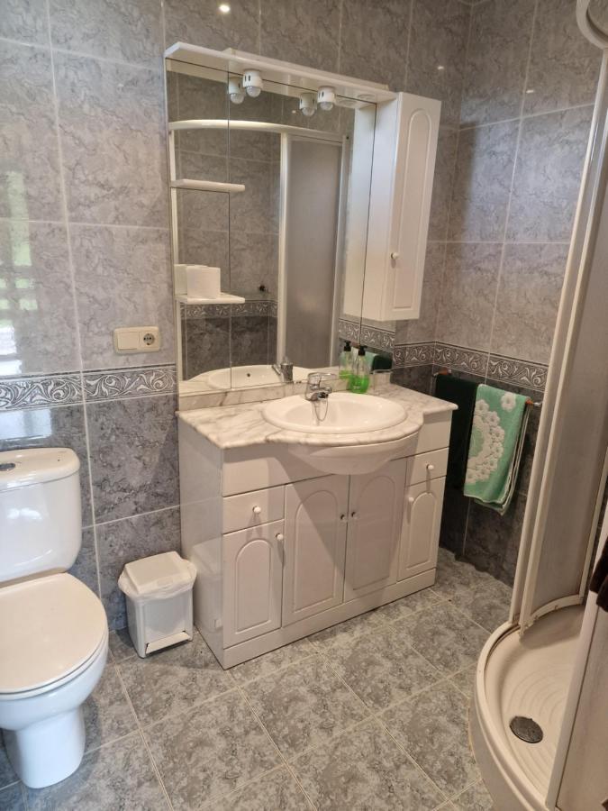 Hostal Lizuniaga Bera  Eksteriør billede