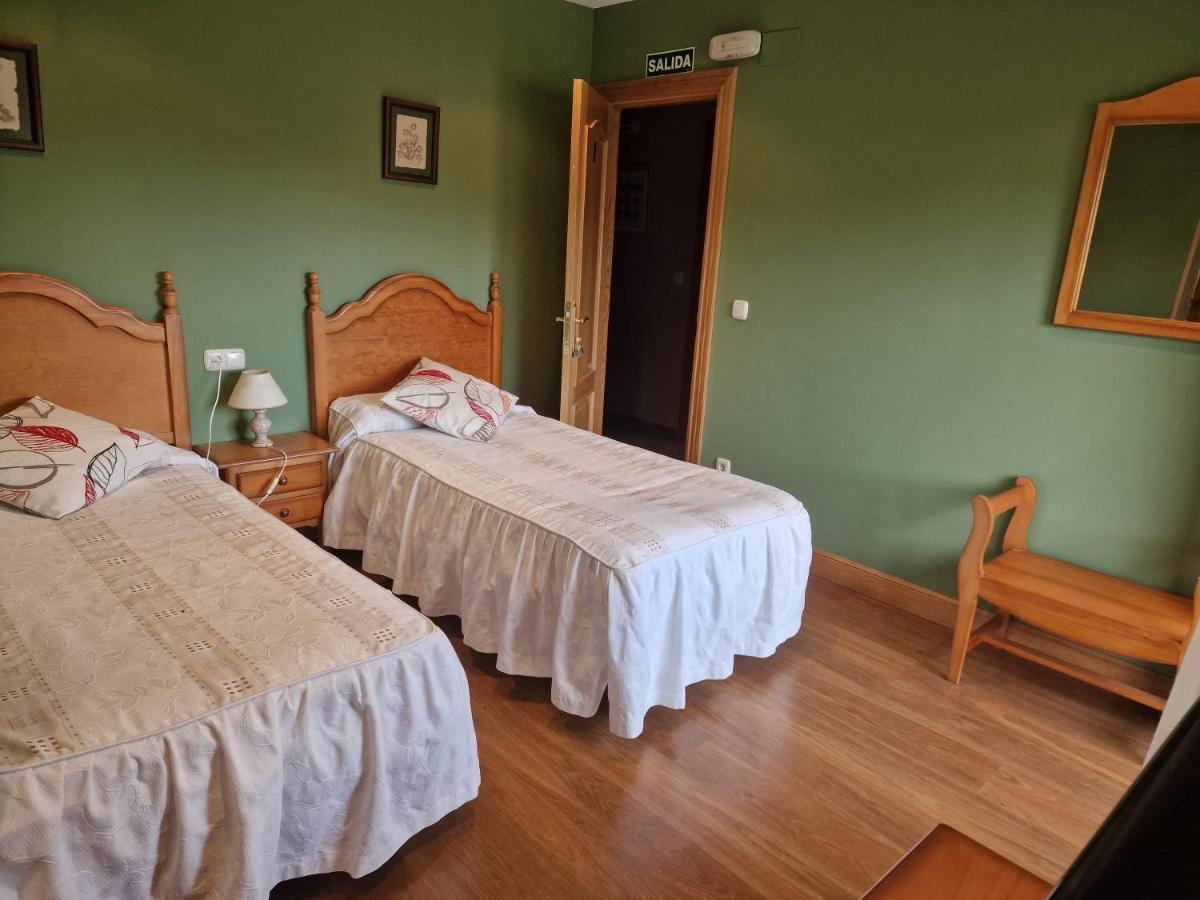 Hostal Lizuniaga Bera  Eksteriør billede
