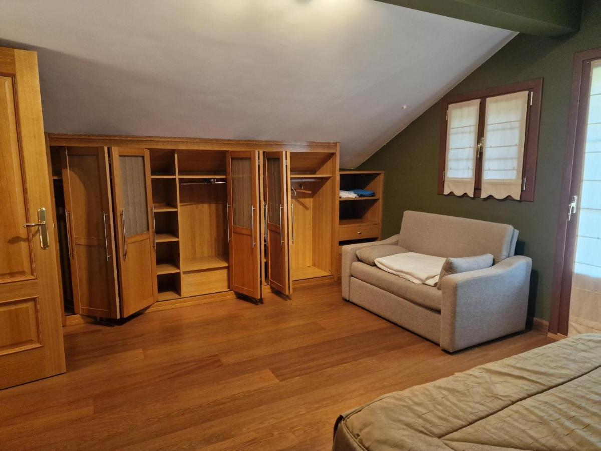 Hostal Lizuniaga Bera  Eksteriør billede