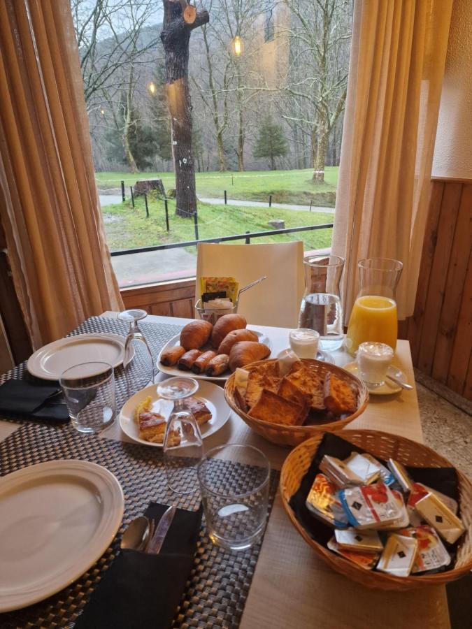 Hostal Lizuniaga Bera  Eksteriør billede