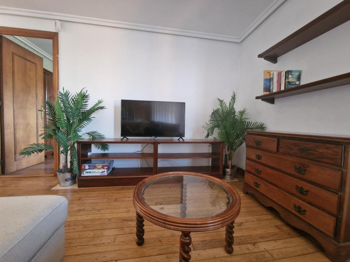 Hostal Lizuniaga Bera  Eksteriør billede