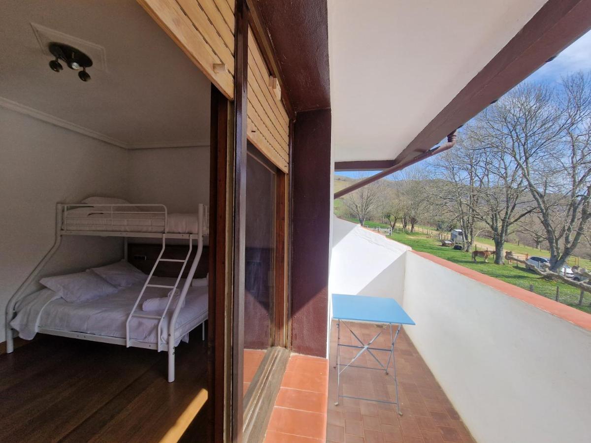 Hostal Lizuniaga Bera  Eksteriør billede