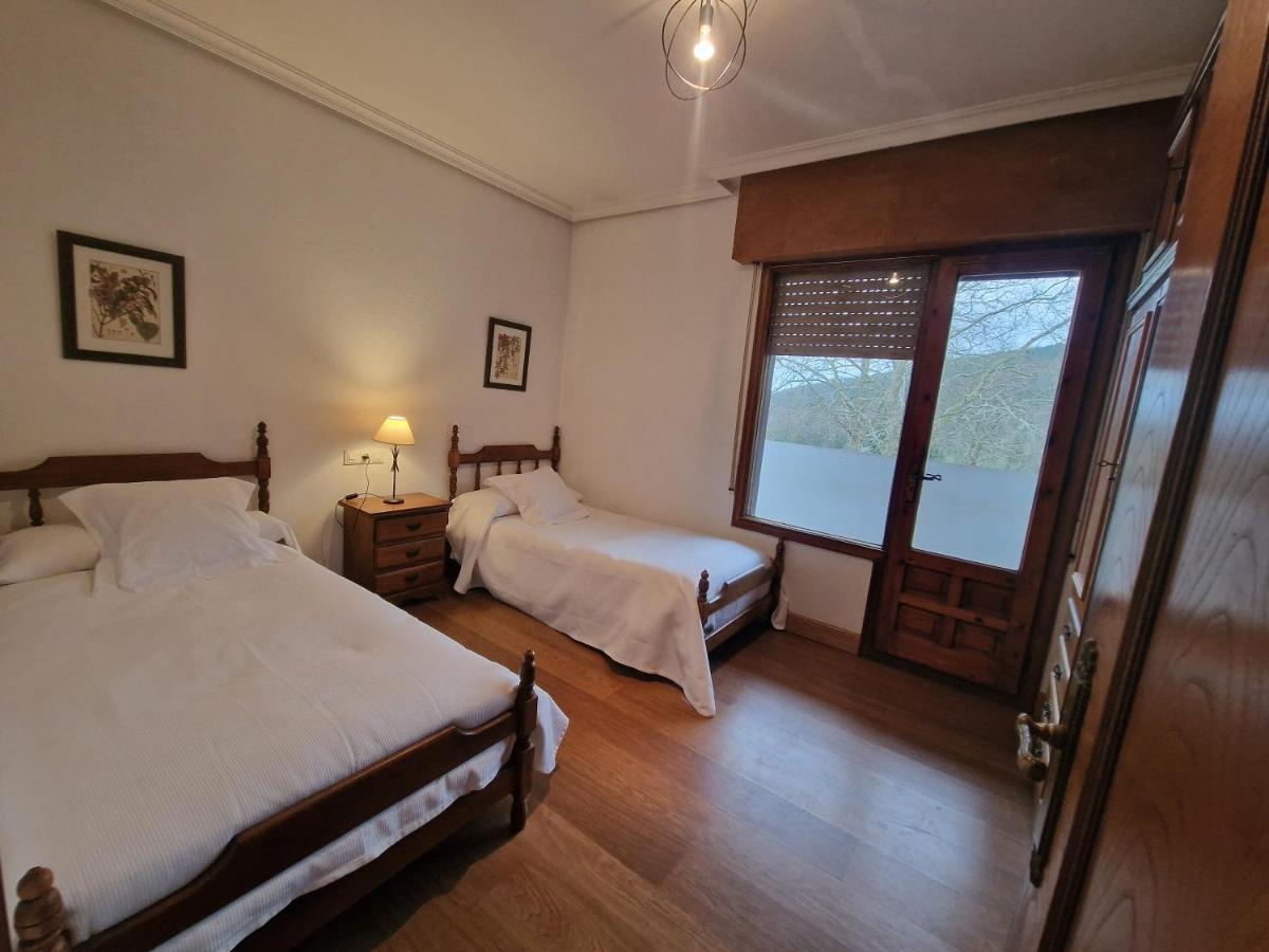 Hostal Lizuniaga Bera  Eksteriør billede